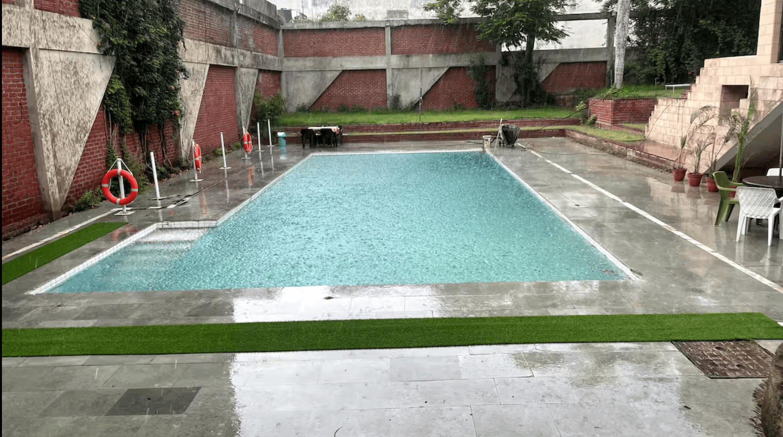 Private Pool Booking