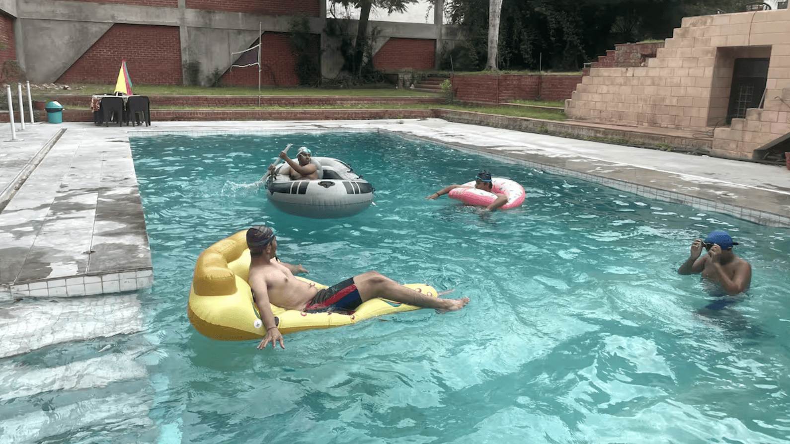 Private Pool Booking